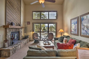 Walk to Lift Townhome with Shuttle in Breckenridge! Breckenridge